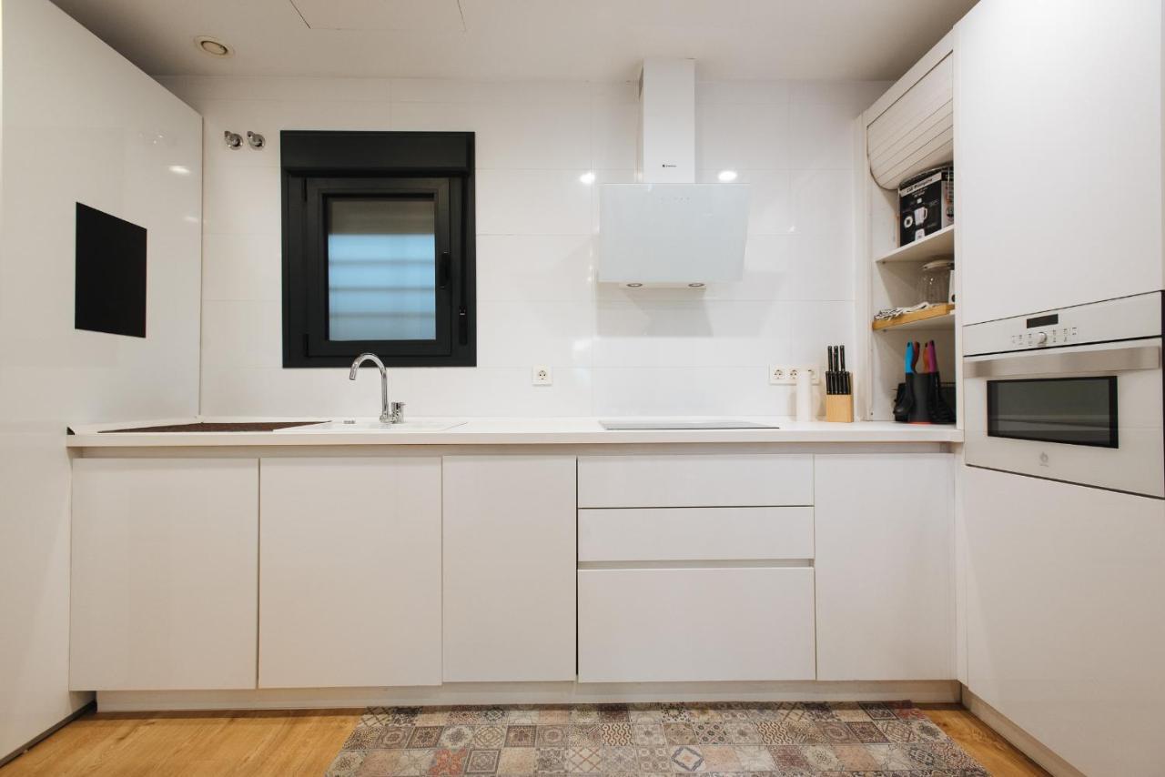 Apartamento Estelar Con Piscina Y Garaje Nervion Lejlighed Sevilla Eksteriør billede
