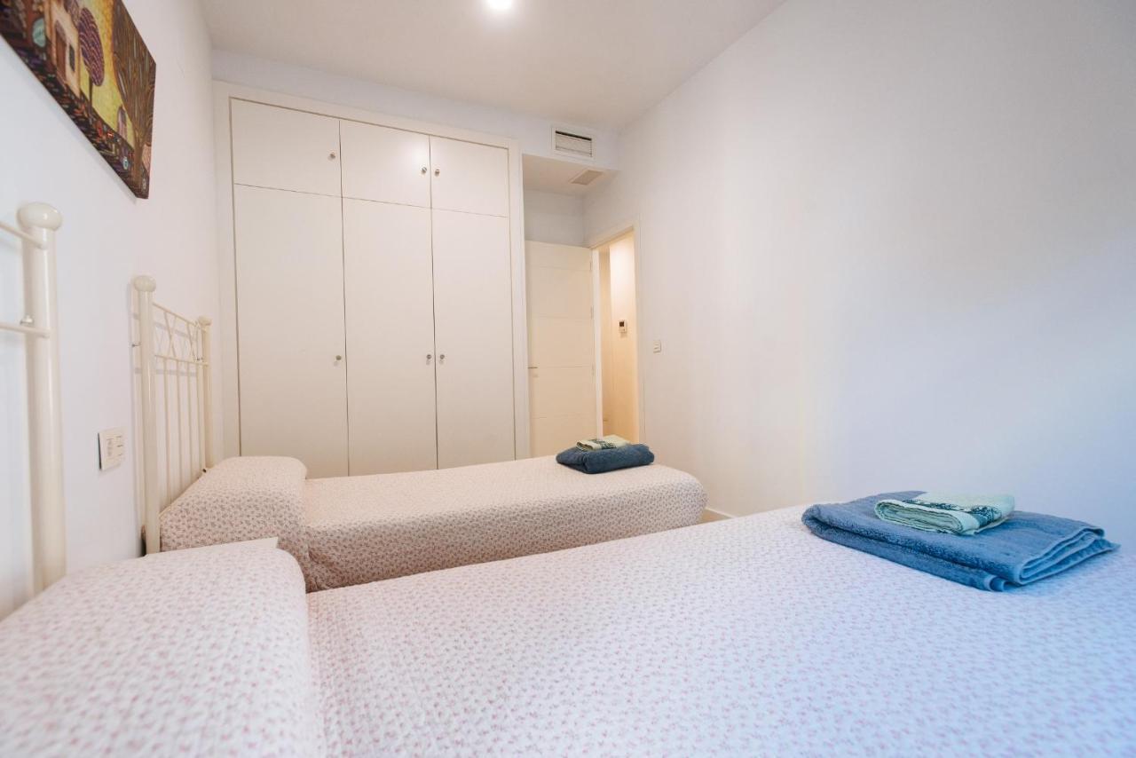 Apartamento Estelar Con Piscina Y Garaje Nervion Lejlighed Sevilla Eksteriør billede